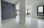 Inchiriez apartament 3 camere, curte ?i loc de parcare - 12