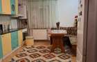 Apartament cu 3 camere si 2 bai de inchiriat in Craiova (in spatele Spitalului Judetean si al Facultatii de Medicina) - 2