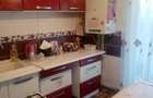 Vand apartament cu 3 camere.