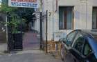 Ultracentral, ofer spre inchiriere 4 camere la curte, ideal firma - 1