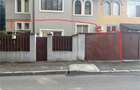 Apartament cu 2 camere semidecomandat în București - 1