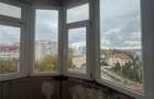 Apartament cu 3 camere decomandat în Nicolina - 14