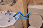 Apartament cu 3 camere decomandat în Alexandru cel Bun - 28