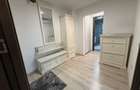 Inchiriez apartament (zona Mercur)Cetate - 2