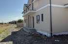 Duplex la Sanandrei ,3 dormitoare,living,bucatarie ,2 bai ,hol si terasa acoperita la pretul de 129500 euro neg direct de la propietar nr 0745758440