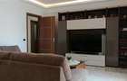 Apartament cu 3 camere decomandat în Tractorul - 1