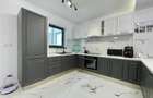 Apartament cu 3 camere în Central - 2 Apartament cu 3 camere în Central - 2