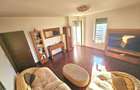 Apartament cu 3 camere decomandat în Văcăresti - 1