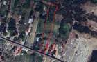 Casă cu 5 camere cu Teren 3937 Mp în București - 1