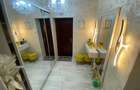 Apartament cu 3 camere de vanzare in zona centrala - 11