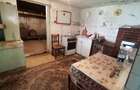 VAND CASA 4 camere ,curte si gradina de 536 mp,sat.Rod - 2