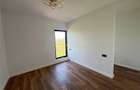 Vila Individuala  - 4 camere - 3 bai-teren -320-600 M de STV - 11