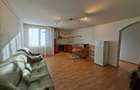 Apartament cu 3 camere, et: 2/3 la vila in Piata Cluj - 14