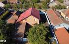 Casa individuala la rosu, intabulata - Uliuc - Sacosu Turcesc