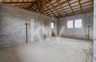 Casa singur in curte, la rosu, Izvor, Comision 0% - 8