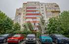 Apartament cu 3 camere decomandat în Răcădău - 1