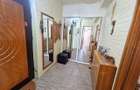Apartament 2 camere, etaj 1, stradal, bloc lini?tit Micro 40 - 17