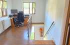 Casă cu 5 camere cu Teren 1054 Mp în Zăvoi - 8