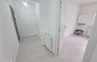 Apartament 2 camere, etaj 2, cu centrala, nemobilat, Piata Sud - 17