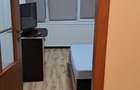 Apartament cu 2 camere decomandat în Apărătorii Patriei - 3