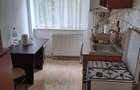 Inchiriez apartament , etaj 1 Bulevardul Roman Musat - 1
