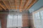 Duplex cu 3 camere cu Canalizare în Bucium - 9