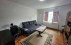 Vand casa 2 camere cu gradina, curte comuna, zona Fratelia - 1