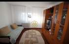 Vând apartament cu o camera zona centrala  - 7