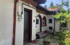 Proiect casa pe pamant necesita renovare totala, curte 85 mp, garaj+anexa - 3