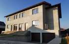 Casă cu 6 camere cu Teren 400 Mp în Episcopia Bihorului - 2