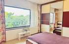 Casă cu 4 camere cu Teren 500 Mp în București - 5