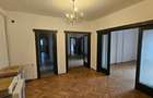 Apartament cu 3 camere semidecomandat în P-ța Universității - 2