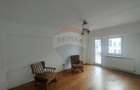 Apartament de vanzare - 4