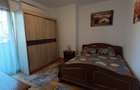 Apartament cu 3 camere semidecomandat în Central - 2