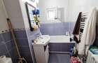 Apartament cu 3 camere decomandat în - 8