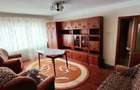 Apartament cu 3 camere semidecomandat în Brăilei - 1
