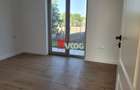 Apartament cu 3 camere decomandat în Lugojului - 3