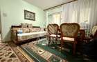 Apartament cu 3 camere semidecomandat în Girocului - 1