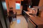 De inchiriat apartament cu 2 camere, etaj 3, mobilat ?i utilat,250e - 4