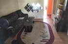Apartament cu 4 camere decomandat în Dâmbovița - 2