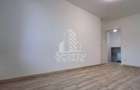 Apartament samanta cu 3 camere in zona Polivalenta - 9