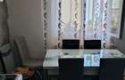 Vand apartament 3 camere in Rovinari zona centrala, 69mp,etaj4/4, complet mobilat si utilat,izolat termic. Pret 52.000 euro. Vedere la strada - 1