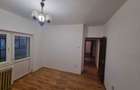 De vanzare apartament 3 camere, decomandat - Bradet - 1