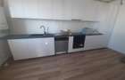 Apartament cu 3 camere decomandat în Central - 2