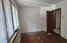 Apartament 2 camere, semidecomandat, micro 3 - 6
