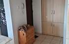 Apartament cu 3 camere decomandat în Tei - 8