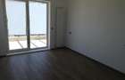 Apartament cu 3 camere decomandat în Tractorul - 9