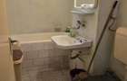 Apartament 2 camere cu vedere neobstruc?ionata spre Bucegi bloc izolat, centrala proprie, mobilat