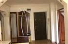 Apartament cu 3 dormitoare - parter inalt zona Big, familie sau birou - 1