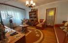 Apartament cu 3 camere semidecomandat în Basarabia - 2